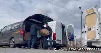 VIDEO - Volontari di Casa do Menor e L'Aquilone di Farigliano scaricano gli aiuti per i profughi al confine con l'Ucraina - Provincia Granda