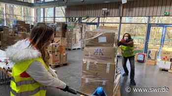 Hilfsbereitschaft der Menschen in Sindelfingen ist riesig - bald 25 Lkw für die Ukraine - SWR Aktuell