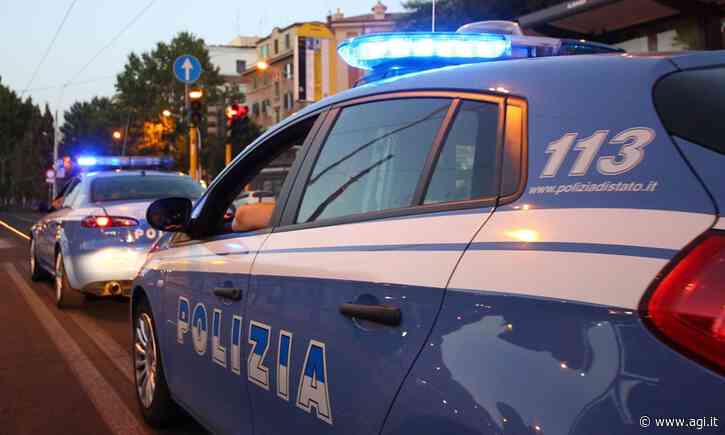 Quattro albanesi sono stati arrestati per terrorismo a Bari e Cuneo - AGI - Agenzia Italia