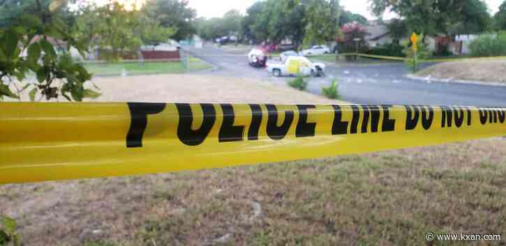 2021 was the second-deadliest year on Texas roads, TxDOT data shows