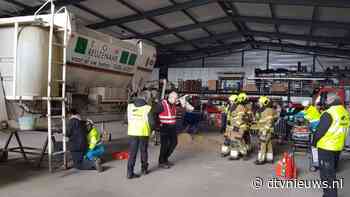 Brandweerkorpsen halen slachtoffer onder container vandaan - Dtv Nieuws