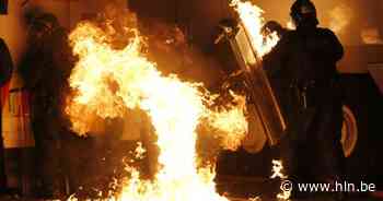 Zware confrontatie met molotovcocktails tussen KRC Genk-supporters en politie na derby: inspecteur week werkonbekwaam - Het Laatste Nieuws