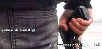 Carcere Benevento: archiviata inchiesta su poliziotto penitenziario che aveva estratto pistola per sedare rissa minori - Polizia Penitenziaria