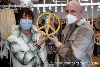 Auch Flohmarkthändler setzen ein Zeichen gegen den Krieg - Stimberg Zeitung