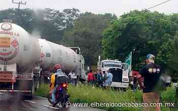 Trailer atropella a una joven en parada de autobús en Macuspana - El Heraldo de Tabasco