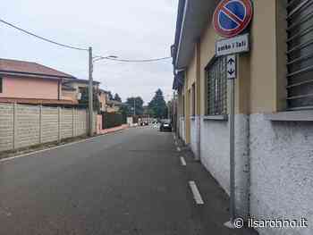 Saronno, divieto di sosta “a sorpresa” in via Emanuella: petizione dei residenti - ilSaronno