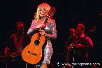 Rock & Roll Hall of Fame Dropout Dolly Parton Covers ‘Stairway to Heaven’ in 2002
