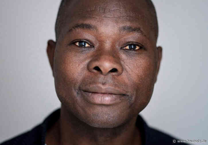 Der Herkunft tief verbunden
 - Francis Kéré bekommt den Pritzker Preis 2022