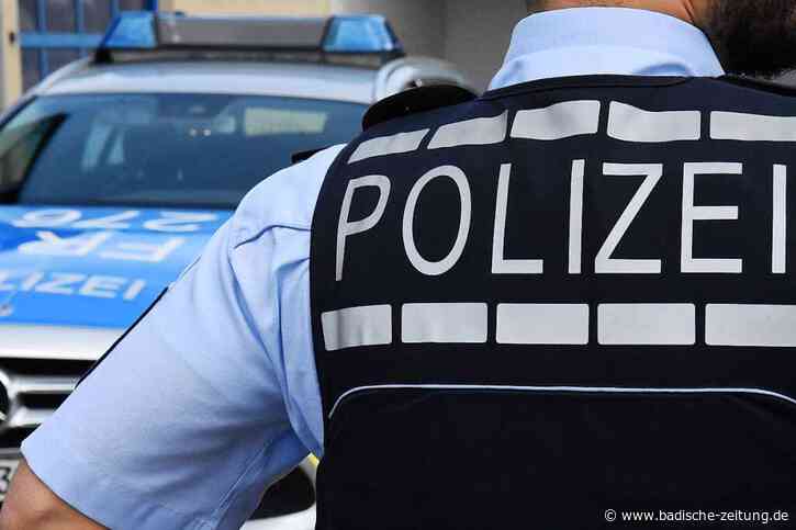 Zwei Menschen werden bei einem Unfall in Steinen schwer verletzt - Steinen - Badische Zeitung