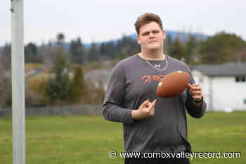 Vancouver Island high school football star combines size, athleticism – Comox Valley Record - Comox Valley Record