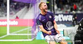 Toulouse déroule, Nancy étrille Paris, Auxerre et Sochaux suivent... les scores à la pause - Foot National