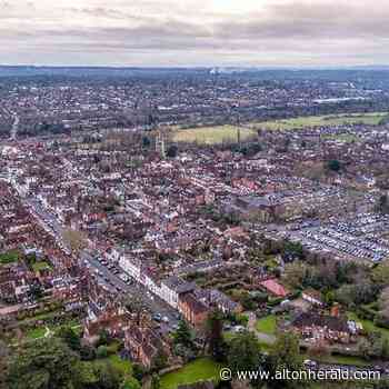 Farnham named the 11th best retail centre in the UK | altonherald.com - Alton Herald