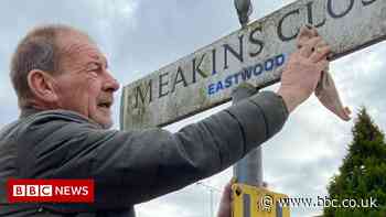 Southend councillors cleaning road signs dismiss safety worry