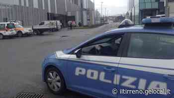 Prato, esagitato armato di coltello crea il caos al pronto soccorso - Il Tirreno