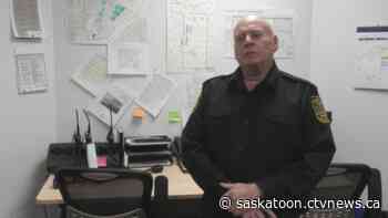 Saskatoon's shelters are full — so people are turning to bank vestibules