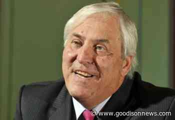 Keith Hackett: Jonjoe Kenny red card harsh in Everton loss v Wolves, Michael Oliver makes selfish decision - Goodison News