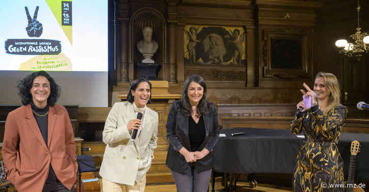 Heidelberg:  Mit Haltung durch düstere Zeiten