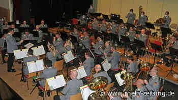 Benefizkonzert in Ettringen: Militärmusiker zu Besuch in der Hochsimmerhalle - Rhein-Zeitung