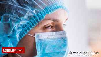 Some Cornwall NHS staff to receive cash bonus - BBC