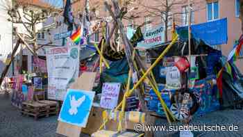Darf das Klimacamp in Augsburg dauerhaft protestieren? - Bayern - SZ.de - Süddeutsche Zeitung - SZ.de