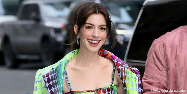 Anne Hathaway Reveals Why She Was 'Surprised' Working With Jared Leto on 'WeCrashed'