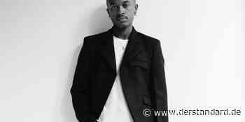 Maximilian Davis wird neuer Kreativchef bei Salvatore Ferragamo - DER STANDARD