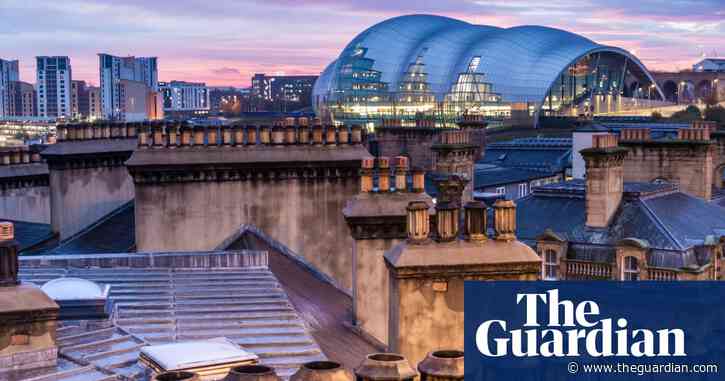 Iconicon by John Grindrod review