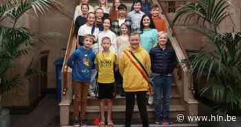 Kinderburgemeester Antoni Brezki leidt nieuwe kindergemeenteraad | Zele | hln.be - Het Laatste Nieuws