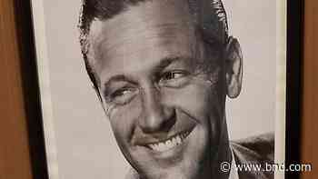 Here’s a Q&A on O’Fallon native William Holden’s life & how to see his features on TMC - Belleville News-Democrat