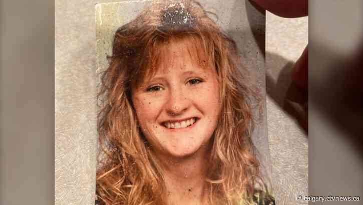 Alberta man hopes to find mystery woman whose photo was in dying father's wallet