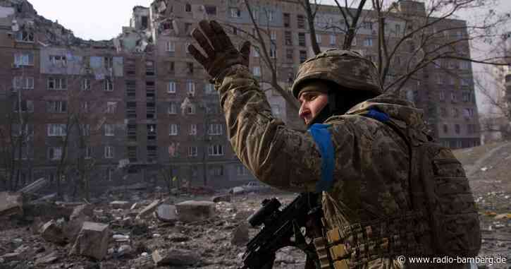 Ukraine: Angriff auf Theater mit Hunderten Zivilisten