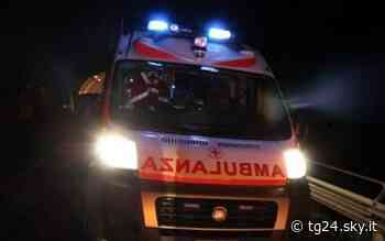 Incidente a Capua, auto in contromano sulla A1: tre morti e due feriti - Sky Tg24