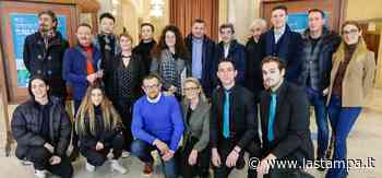 Bullo in maschera e l’opera nel pallone: al Coccia andrà in scena anche la partita del cuore - La Stampa