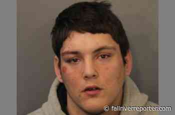 Fall River man found dangerous, held without bail after allegedly attempting to stab officer, rob and attempt to stab another - Fall River Reporter