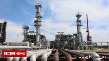 Lithuania threatens to stop using Russian oil and gas