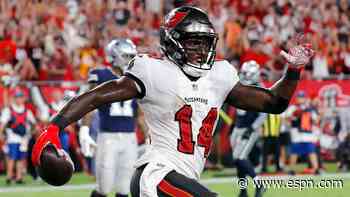 Sources: Bucs, Godwin reach 3-year, $60M deal