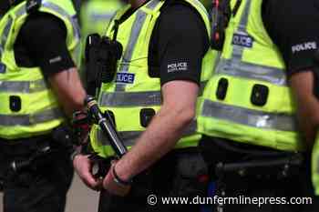 High Valleyfield: Police attend domestic incident - Dunfermline Press