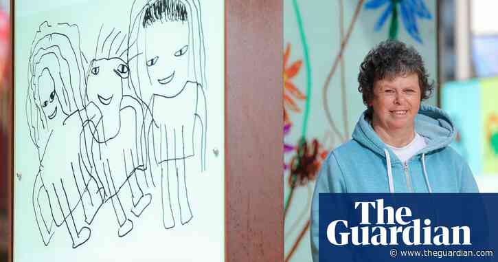 ‘It’s good to be alive’: groundbreaking New Zealand artist brings light and joy to city streets