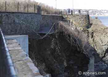 Rhode Island's famous Cliff Walk continues crumble into sea - The Associated Press - en Español