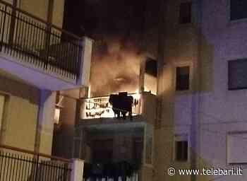 Rutigliano, appartamento a fuoco in via La Pira: fiamme dal condizionatore - Telebari