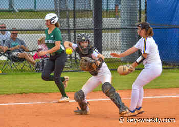 IN PICTURES: MARATHON HIGH SCHOOL SOFTBALL TAKES ON ST. BRENDAN - Florida Keys Weekly