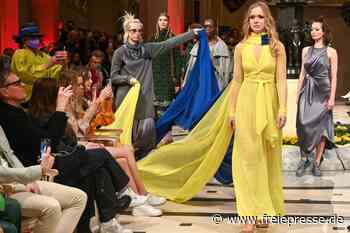 Politisches Zeichen zur Modenschau - freiepresse.de