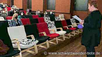 Aktionstag in Schramberg - Frauenbeirat zeigt zum Gedenktag Film über politische Pionierinnen - Schwarzwälder Bote