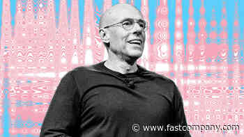 Parent of transgender child confronts Scott Galloway at SXSW about his cross-dressing - Fast Company