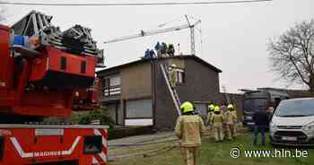 Dak van woning vat vuur tijdens herstellingswerken | Mol | hln.be - Het Laatste Nieuws
