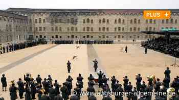 Großer Zapfenstreich für Ulmer General Jürgen Knappe