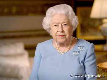 La regina Elisabetta "sguaina la spada" contro Putin