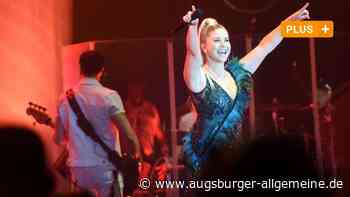 Schlagerstar Beatrice Egli bringt Stimmung in die Ratiopharm Arena