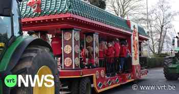 Denderleeuw viert (een beetje) carnaval: “Een ministoet van café naar café” - VRT NWS