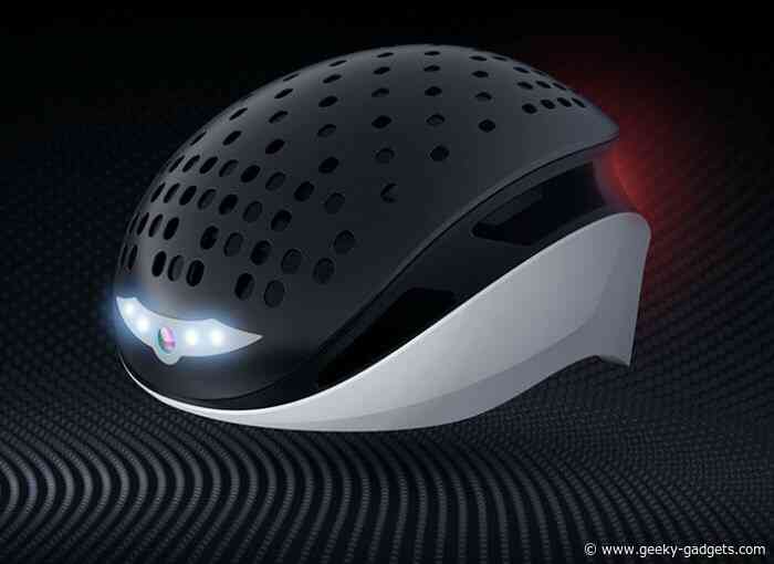 Relee M1 cycling sports helmet with integrated camera, voice control and more